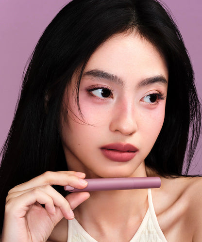 Lightweight Smudge-Proof Velvet Lipstick