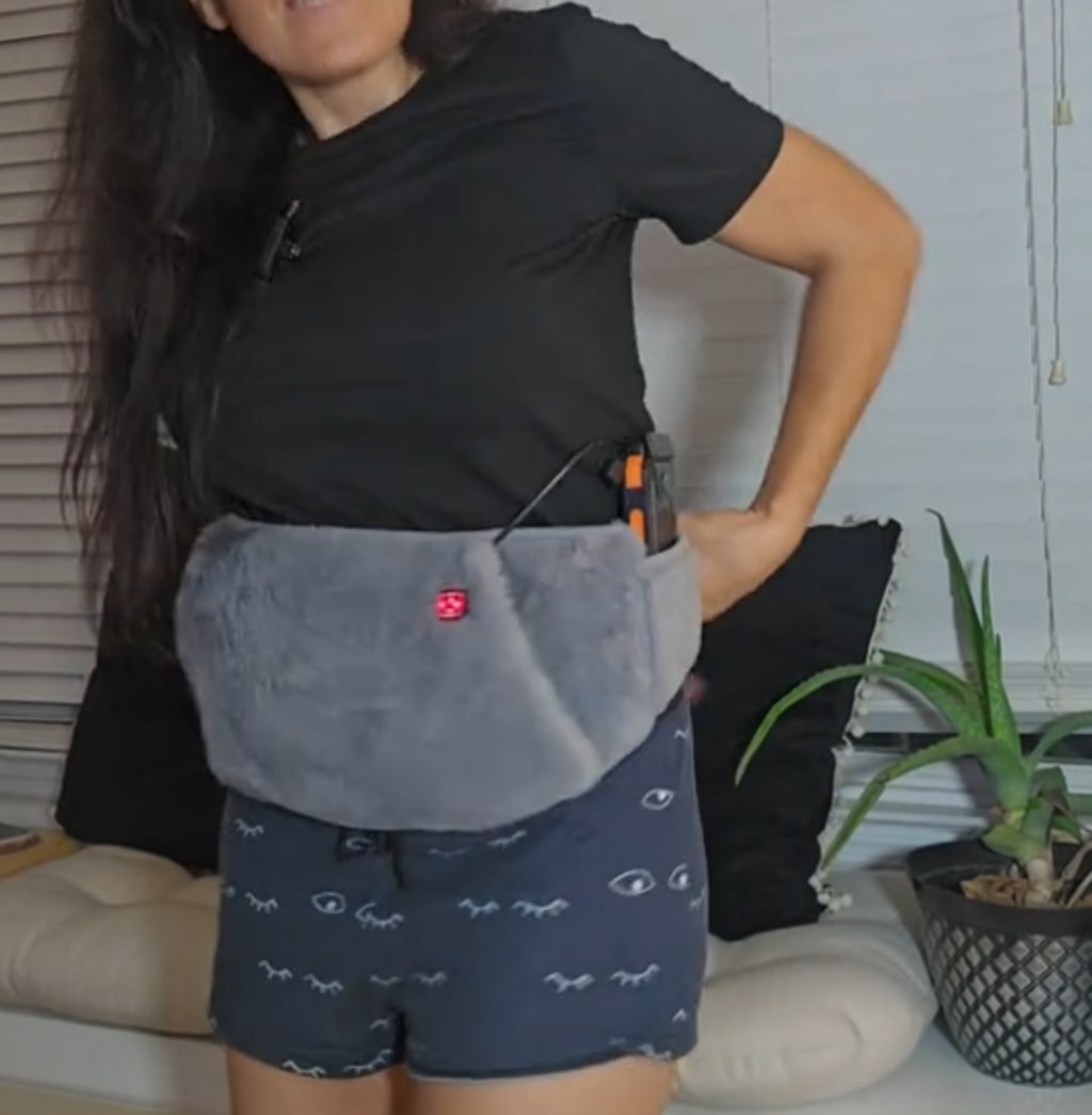 WarmHug Heating Pad - USB-Powered for Easy Use